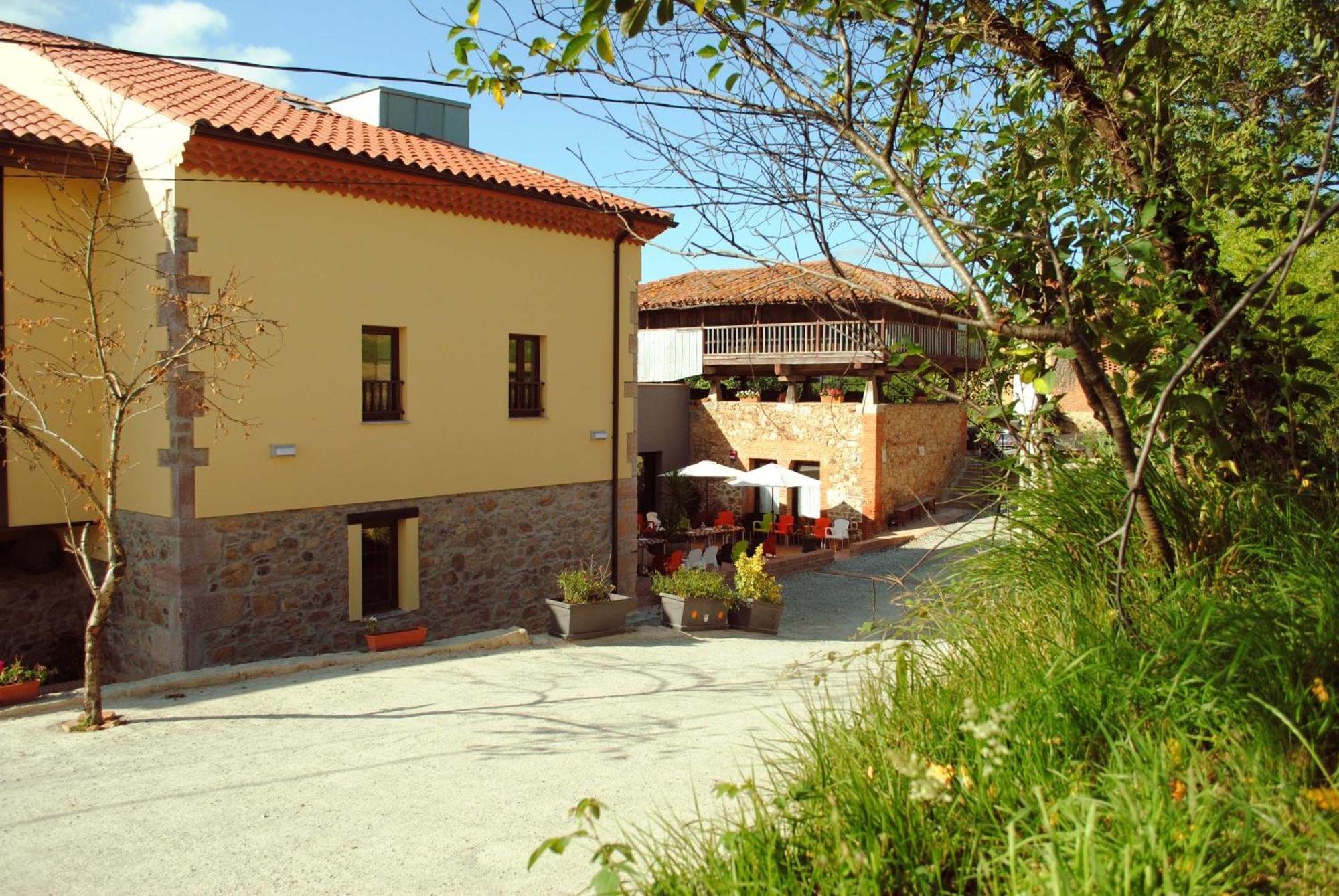 El Lacayo De Sestiello Grado Exterior photo